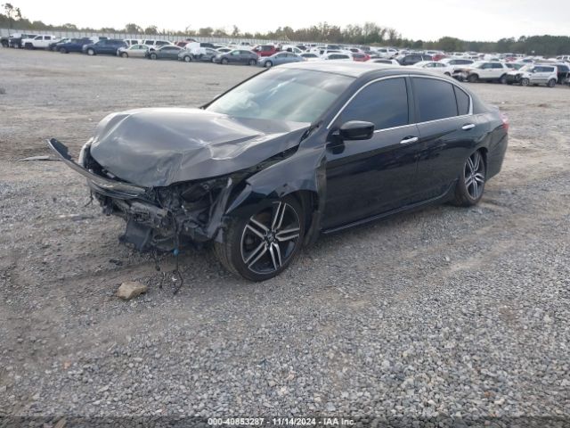 Photo 1 VIN: 1HGCR2F13HA080643 - HONDA ACCORD 