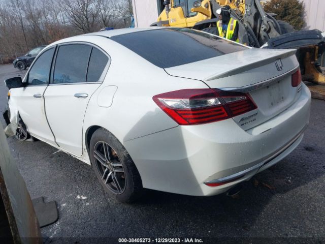 Photo 2 VIN: 1HGCR2F13HA110045 - HONDA ACCORD 