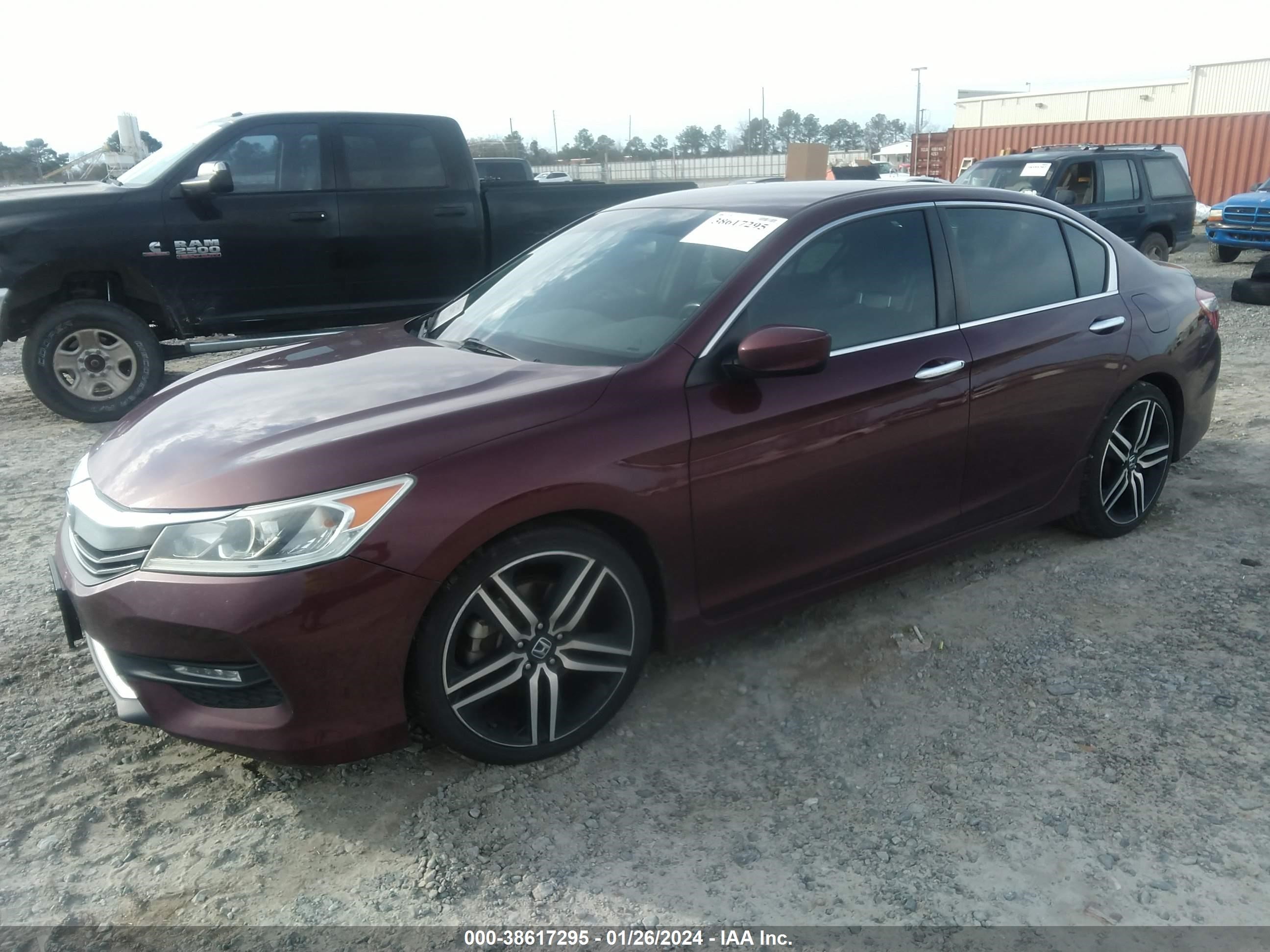 Photo 1 VIN: 1HGCR2F13HA156765 - HONDA ACCORD 