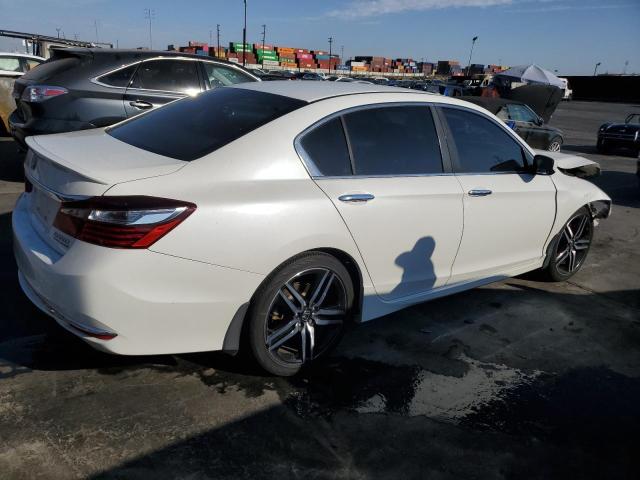 Photo 2 VIN: 1HGCR2F13HA163005 - HONDA ACCORD SPO 