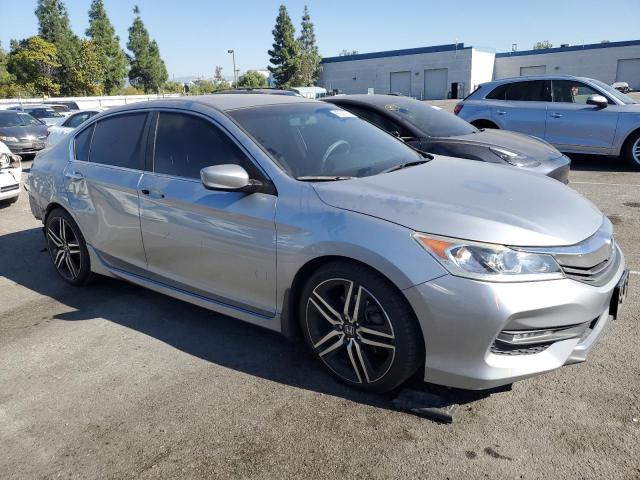 Photo 3 VIN: 1HGCR2F13HA214616 - HONDA ACCORD SPO 