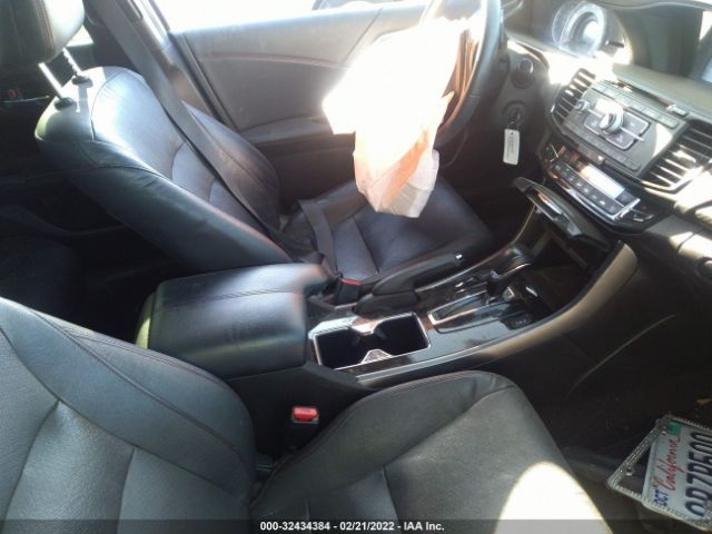 Photo 4 VIN: 1HGCR2F13HA251441 - HONDA ACCORD SEDAN 