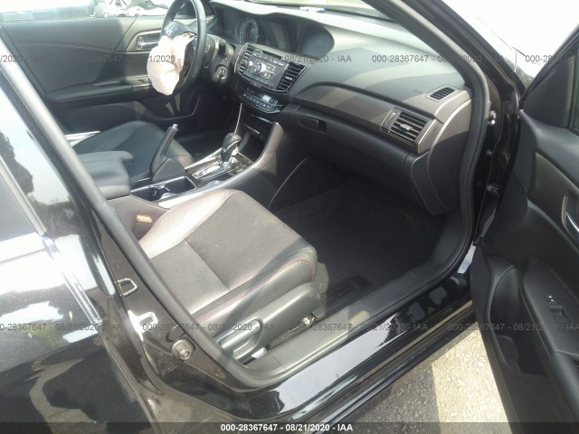 Photo 4 VIN: 1HGCR2F13HA274945 - HONDA ACCORD SEDAN 