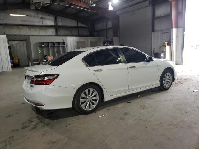 Photo 2 VIN: 1HGCR2F14HA020385 - HONDA ACCORD SPO 