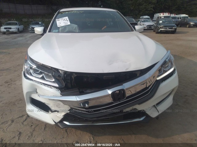 Photo 5 VIN: 1HGCR2F14HA030320 - HONDA ACCORD SEDAN 