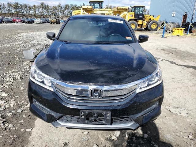 Photo 4 VIN: 1HGCR2F14HA239301 - HONDA ACCORD SPO 