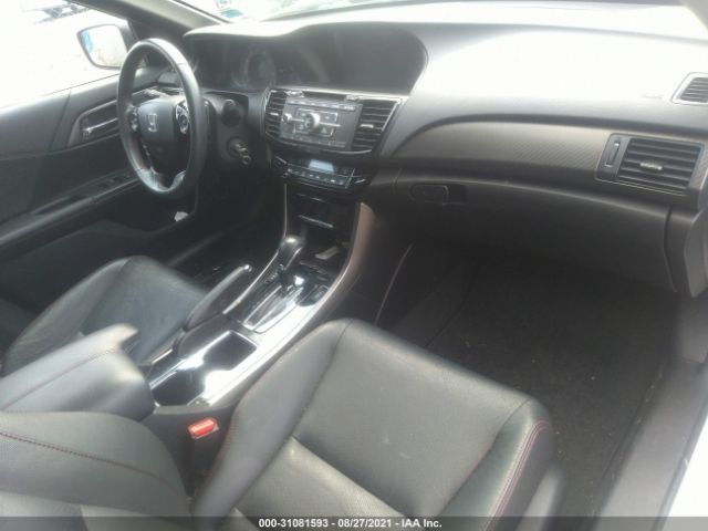 Photo 4 VIN: 1HGCR2F14HA300212 - HONDA ACCORD SEDAN 