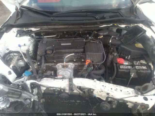 Photo 9 VIN: 1HGCR2F14HA300212 - HONDA ACCORD SEDAN 