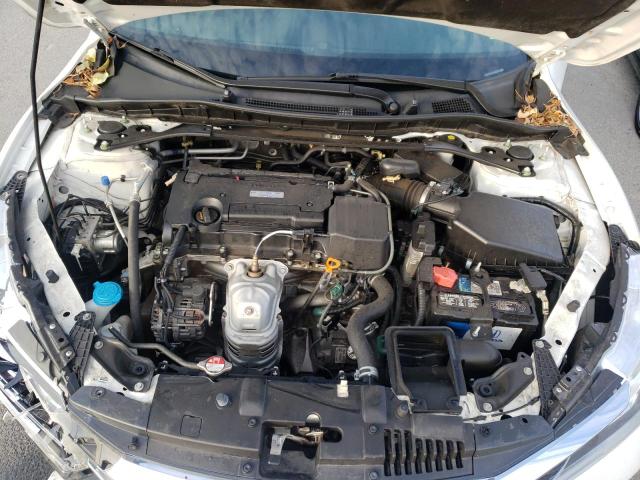 Photo 6 VIN: 1HGCR2F15HA030357 - HONDA ACCORD SPO 