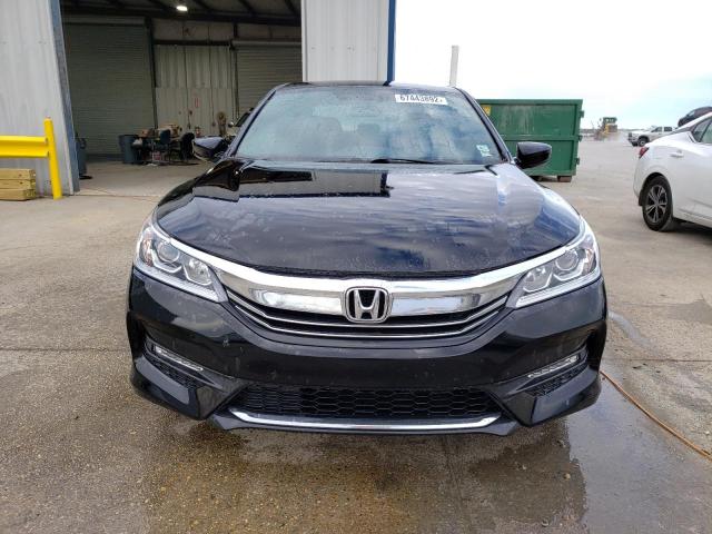 Photo 4 VIN: 1HGCR2F15HA108300 - HONDA ACCORD SPO 