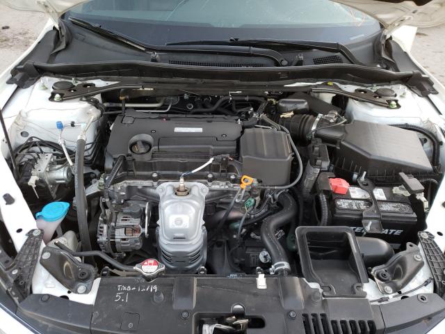 Photo 6 VIN: 1HGCR2F15HA113111 - HONDA ACCORD SPO 