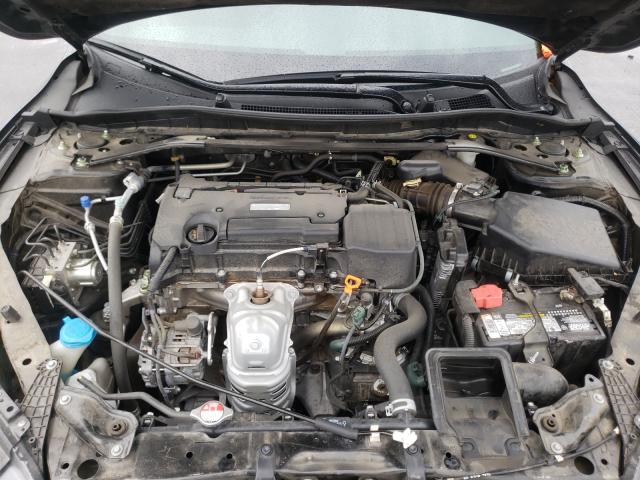 Photo 6 VIN: 1HGCR2F15HA131608 - HONDA ACCORD SPO 