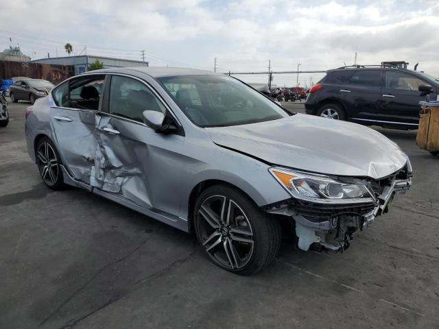 Photo 3 VIN: 1HGCR2F15HA184647 - HONDA ACCORD SPO 