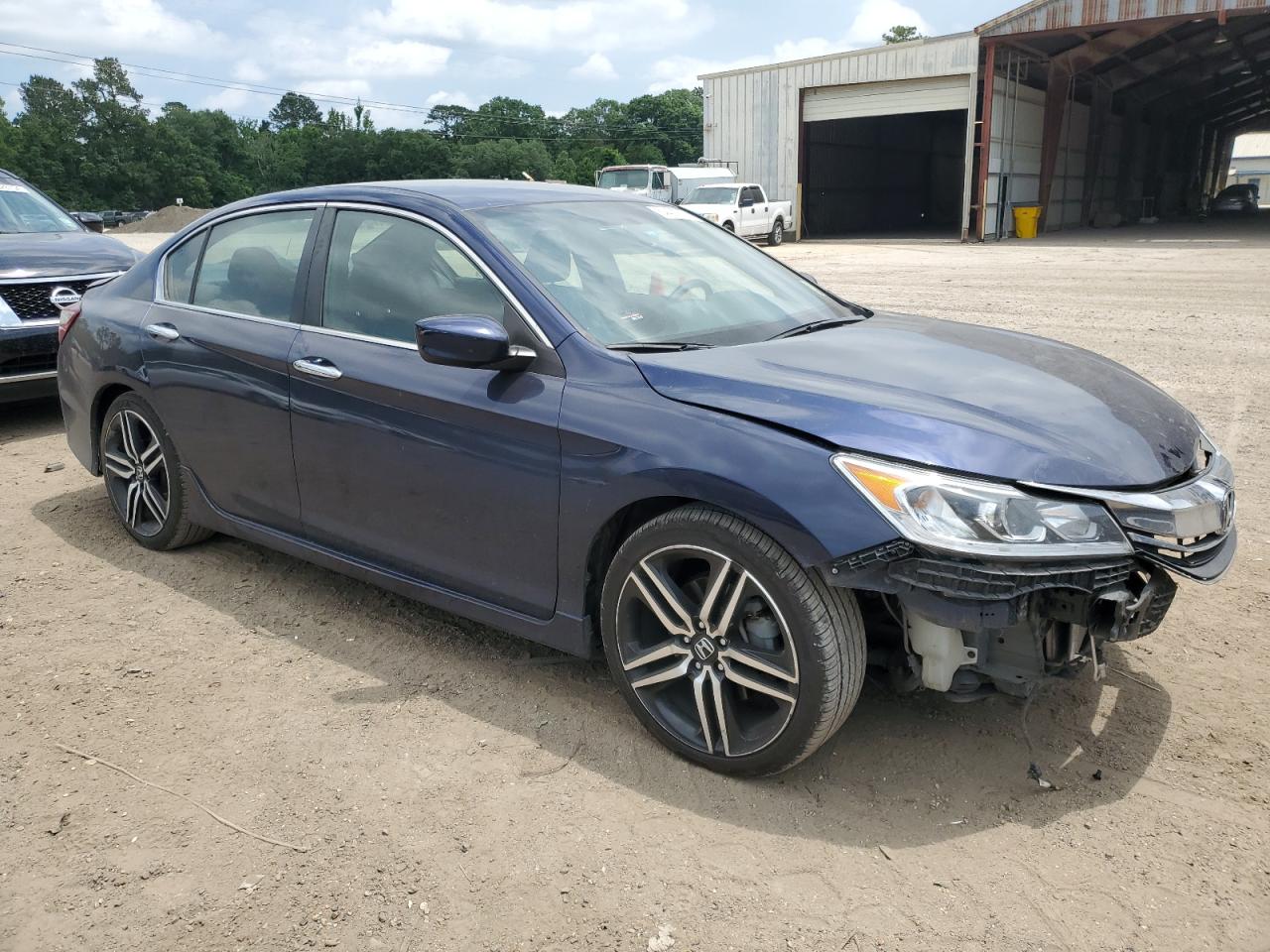 Photo 3 VIN: 1HGCR2F15HA231305 - HONDA ACCORD 