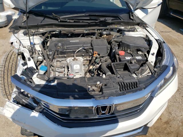 Photo 6 VIN: 1HGCR2F16HA021621 - HONDA ACCORD SPO 