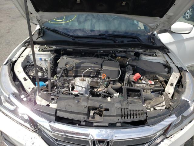 Photo 6 VIN: 1HGCR2F16HA037639 - HONDA ACCORD SPO 