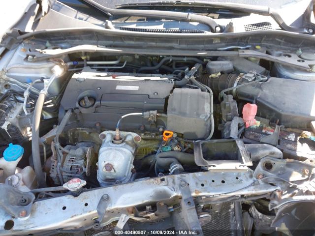 Photo 9 VIN: 1HGCR2F16HA082127 - HONDA ACCORD 