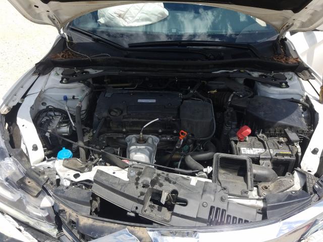 Photo 6 VIN: 1HGCR2F16HA290976 - HONDA ACCORD SPO 