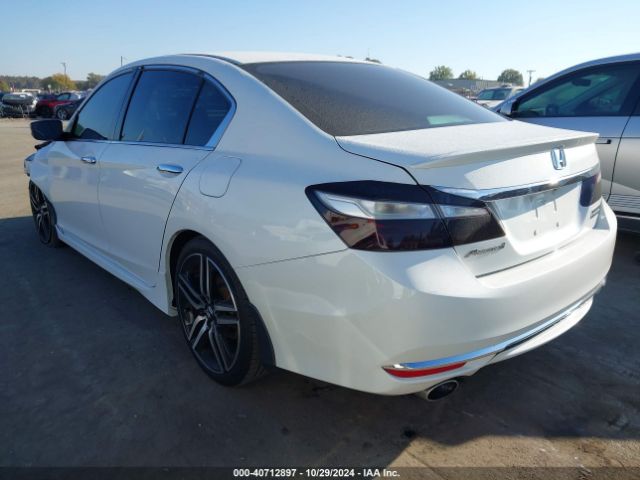 Photo 2 VIN: 1HGCR2F16HA295997 - HONDA ACCORD 