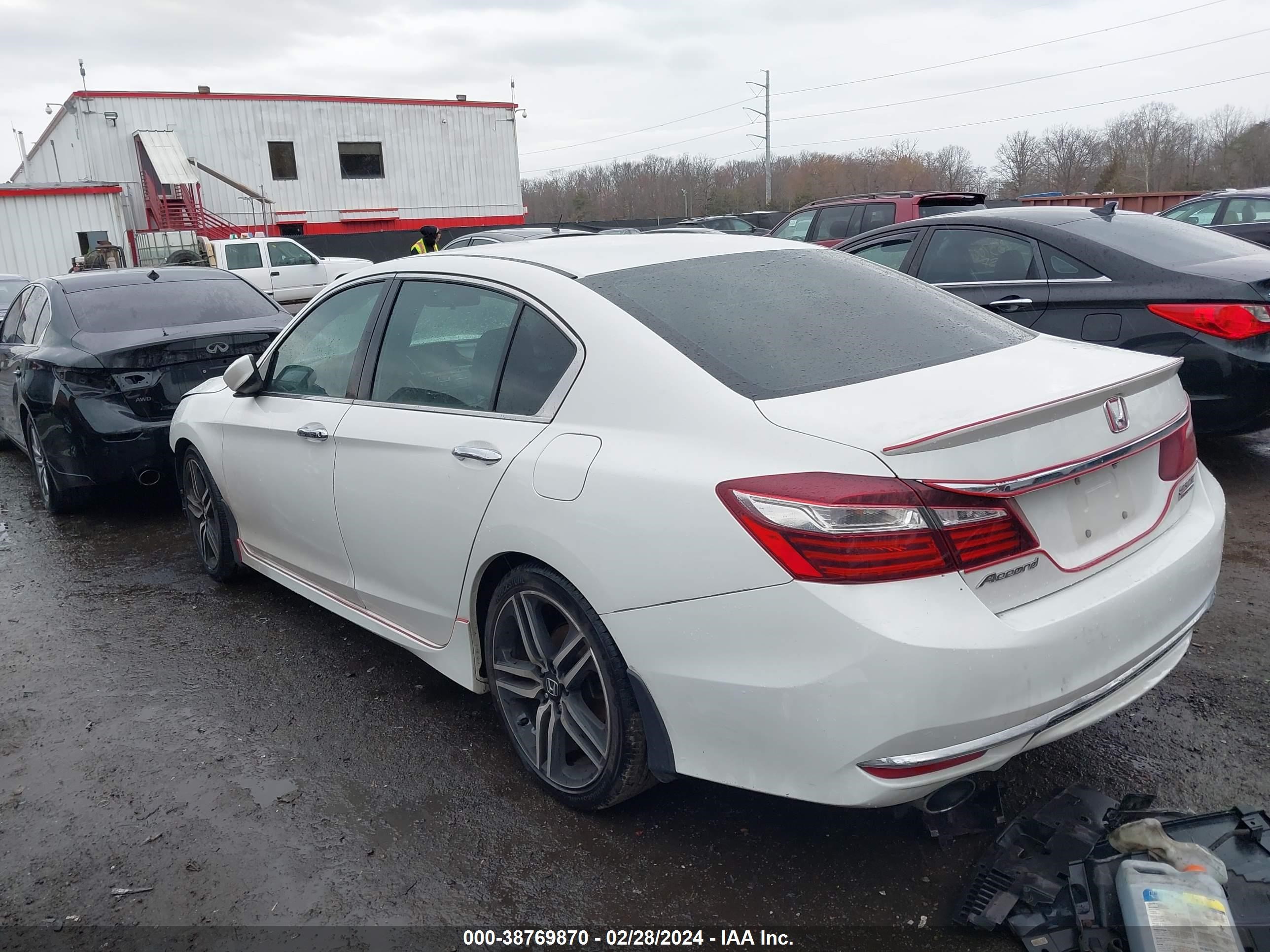 Photo 3 VIN: 1HGCR2F16HA300292 - HONDA ACCORD 