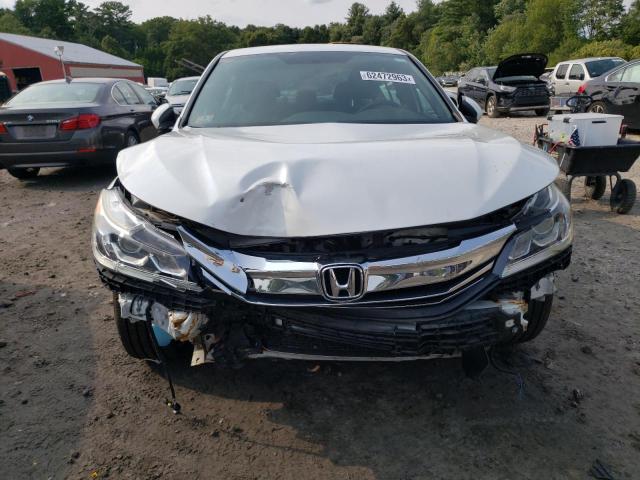 Photo 4 VIN: 1HGCR2F17HA052831 - HONDA ACCORD SPO 