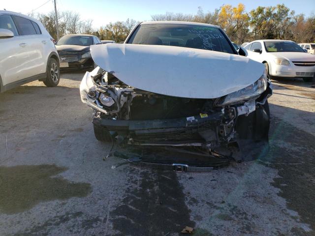 Photo 8 VIN: 1HGCR2F17HA142156 - HONDA ACCORD SPO 