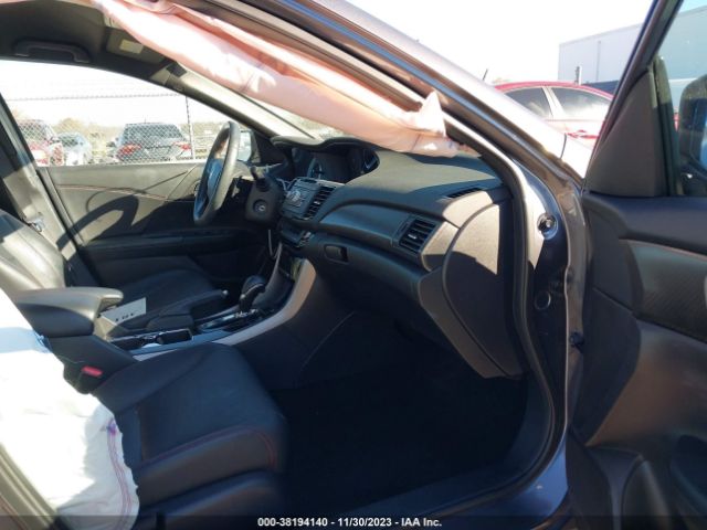 Photo 4 VIN: 1HGCR2F17HA159989 - HONDA ACCORD 