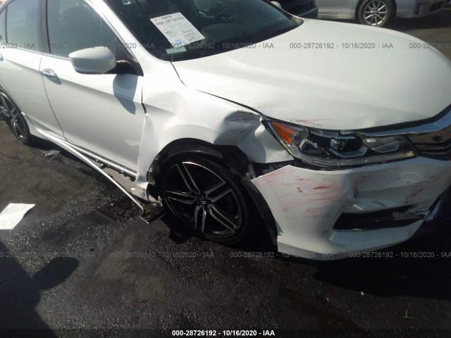 Photo 5 VIN: 1HGCR2F17HA186965 - HONDA ACCORD SEDAN 