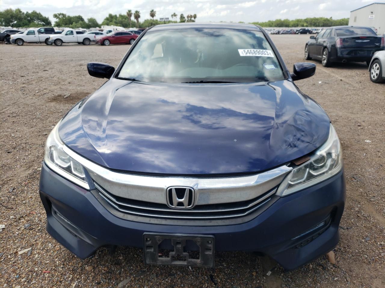 Photo 4 VIN: 1HGCR2F17HA254004 - HONDA ACCORD 