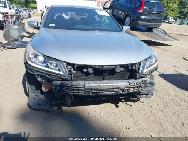 Photo 5 VIN: 1HGCR2F17HA302648 - HONDA ACCORD 