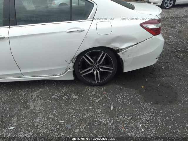 Photo 5 VIN: 1HGCR2F18HA000138 - HONDA ACCORD SEDAN 