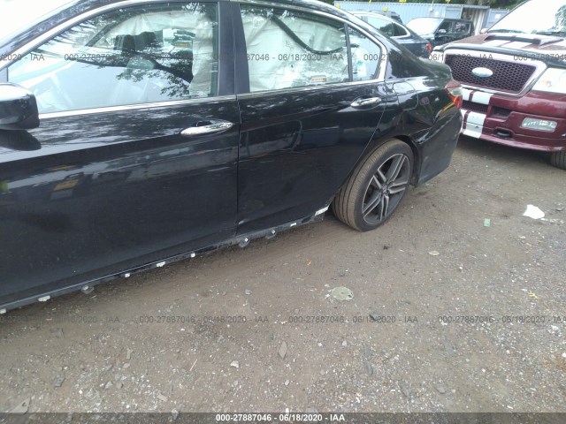 Photo 5 VIN: 1HGCR2F18HA025752 - HONDA ACCORD SEDAN 