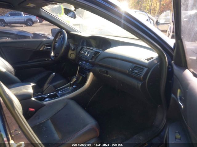 Photo 4 VIN: 1HGCR2F18HA066334 - HONDA ACCORD 