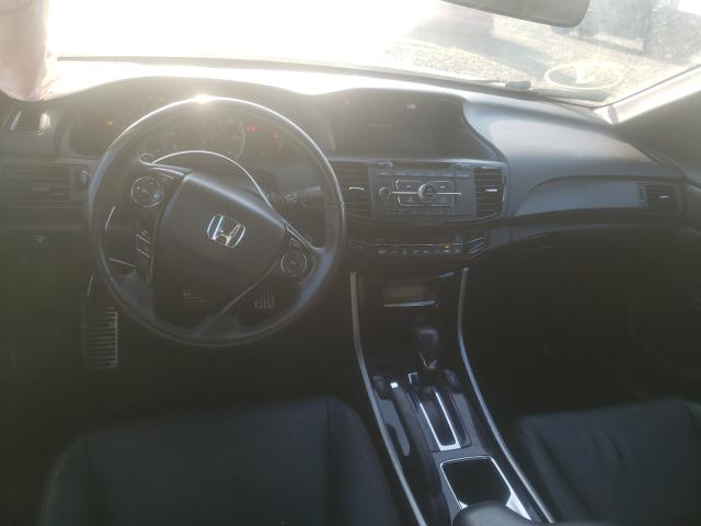 Photo 8 VIN: 1HGCR2F18HA118674 - HONDA ACCORD SPO 