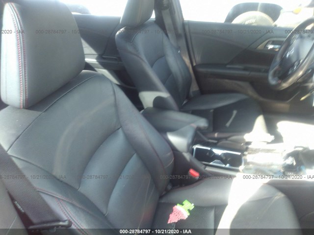 Photo 4 VIN: 1HGCR2F18HA176963 - HONDA ACCORD SEDAN 