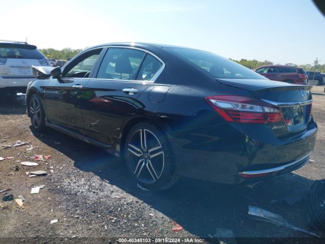 Photo 2 VIN: 1HGCR2F18HA258658 - HONDA ACCORD 