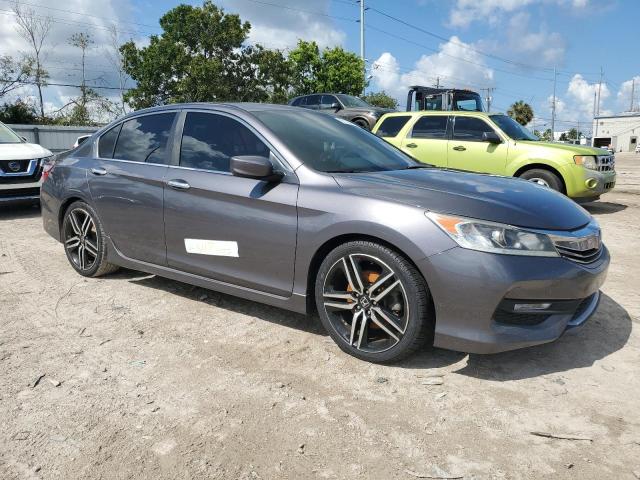 Photo 3 VIN: 1HGCR2F18HA265691 - HONDA ACCORD SPO 