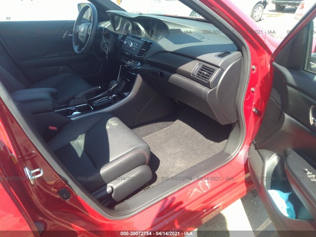 Photo 4 VIN: 1HGCR2F18HA297931 - HONDA ACCORD SEDAN 