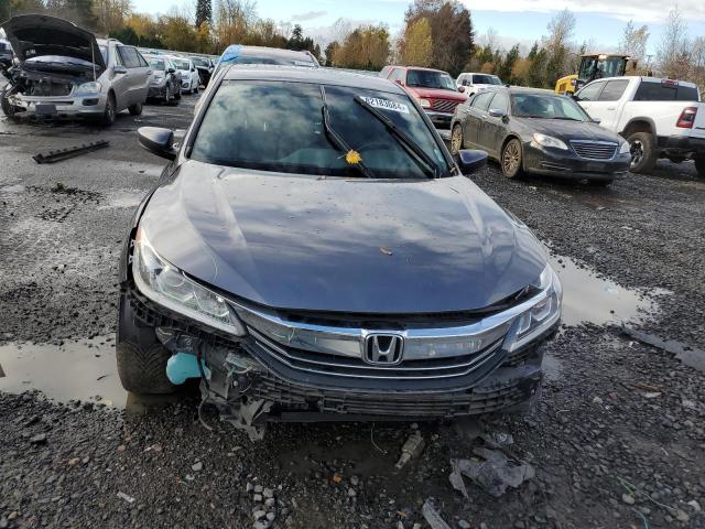 Photo 4 VIN: 1HGCR2F19HA035075 - HONDA ACCORD SPO 