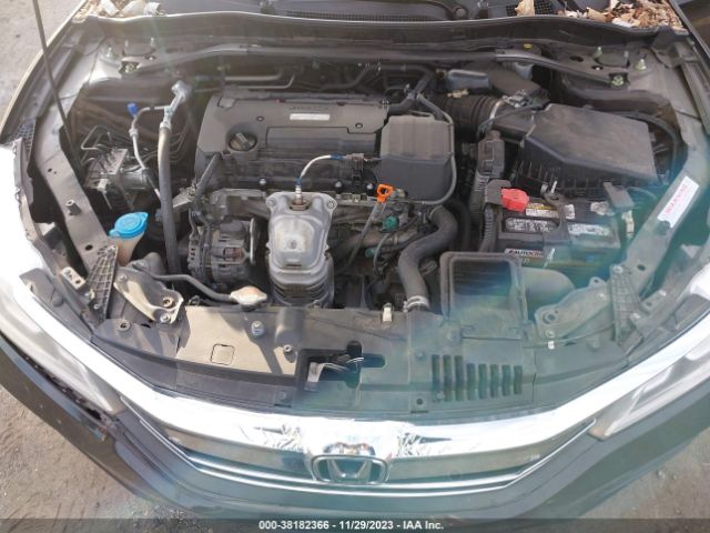 Photo 9 VIN: 1HGCR2F19HA063619 - HONDA ACCORD 