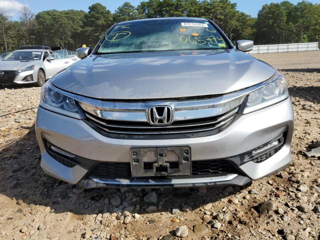 Photo 4 VIN: 1HGCR2F19HA065774 - HONDA ACCORD SPO 