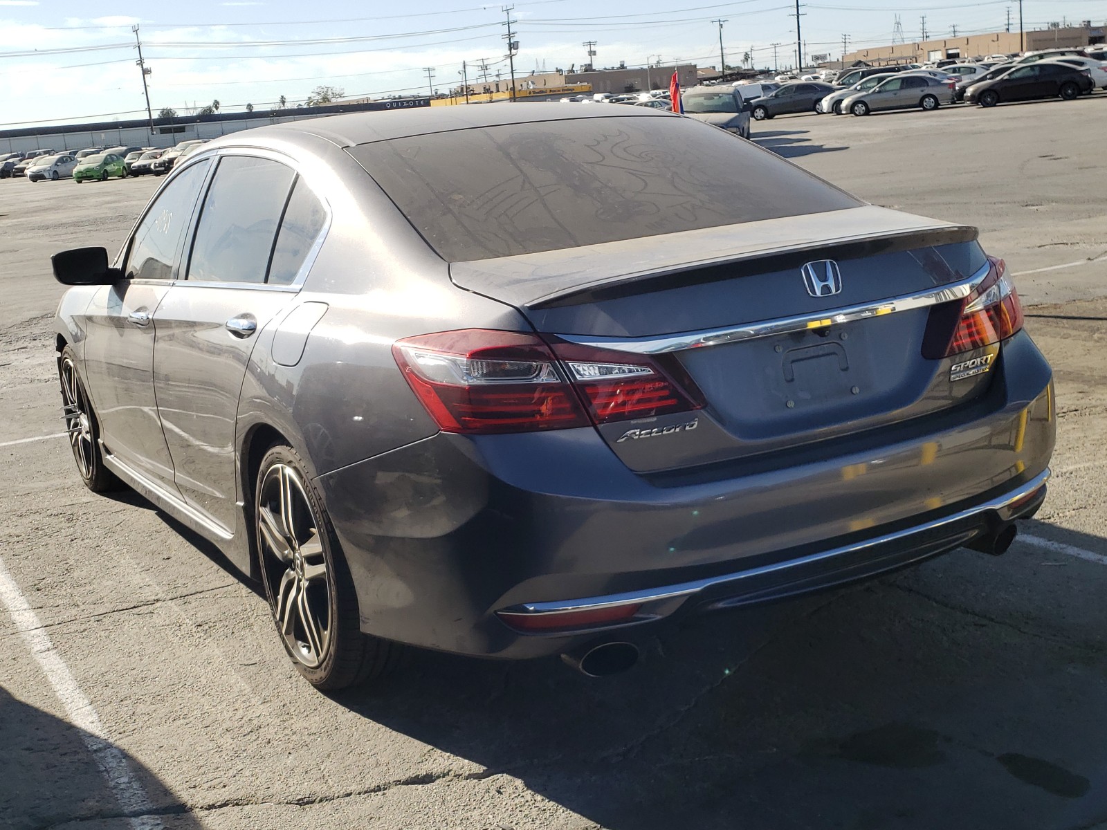 Photo 2 VIN: 1HGCR2F19HA085958 - HONDA ACCORD SPO 