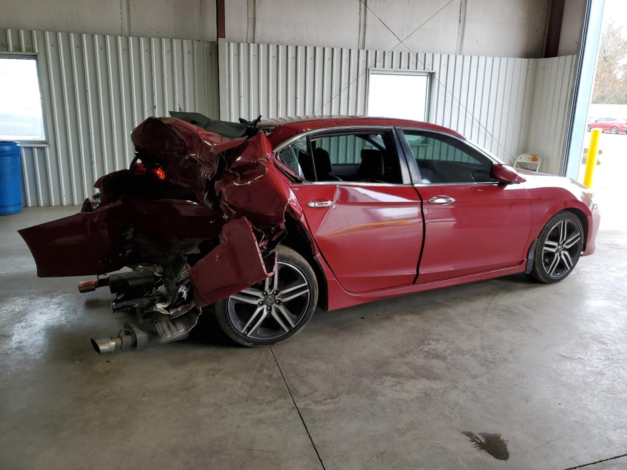 Photo 2 VIN: 1HGCR2F19HA091419 - HONDA ACCORD 