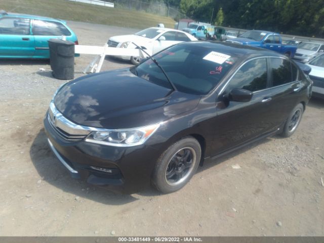 Photo 1 VIN: 1HGCR2F19HA114049 - HONDA ACCORD SEDAN 