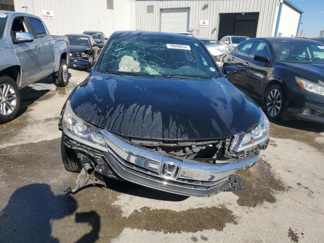 Photo 4 VIN: 1HGCR2F19HA180441 - HONDA ACCORD SPO 