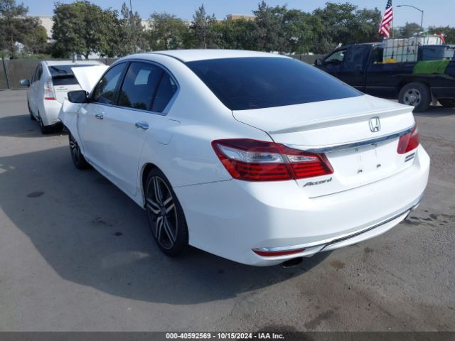 Photo 2 VIN: 1HGCR2F19HA271077 - HONDA ACCORD 