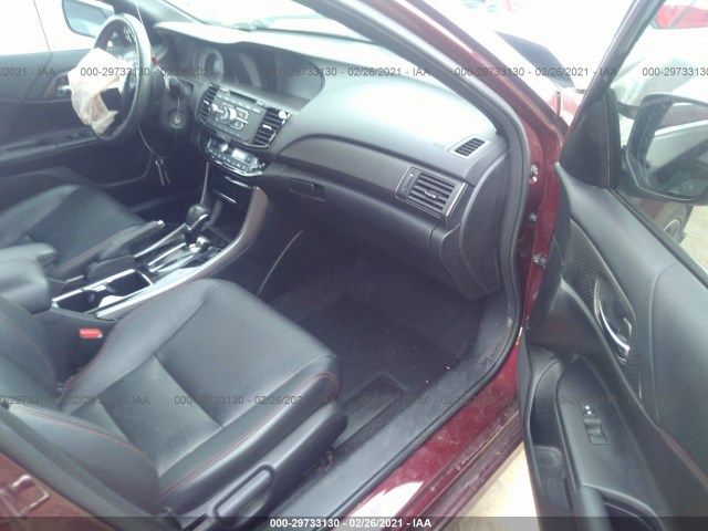 Photo 4 VIN: 1HGCR2F19HA307463 - HONDA ACCORD SEDAN 