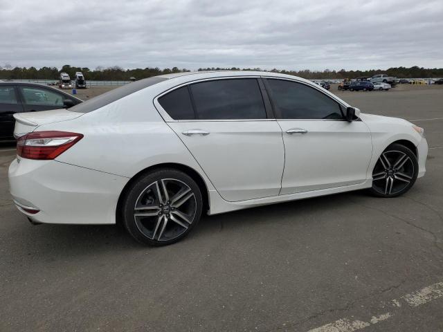 Photo 2 VIN: 1HGCR2F1XHA006507 - HONDA ACCORD 