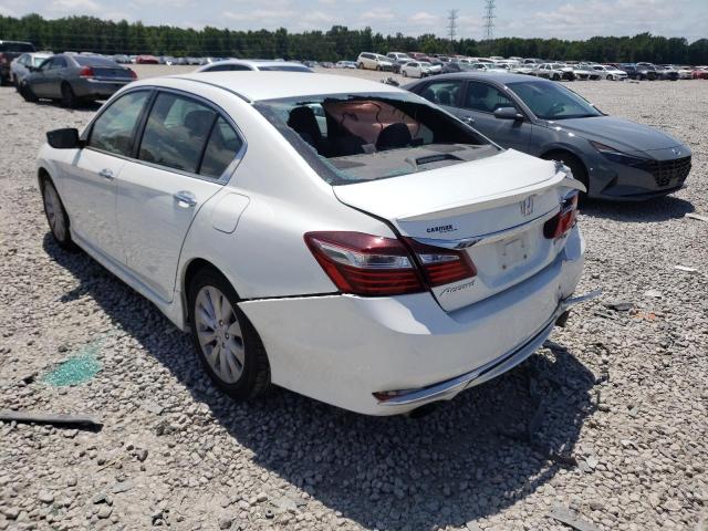 Photo 2 VIN: 1HGCR2F1XHA007561 - HONDA ACCORD SPO 