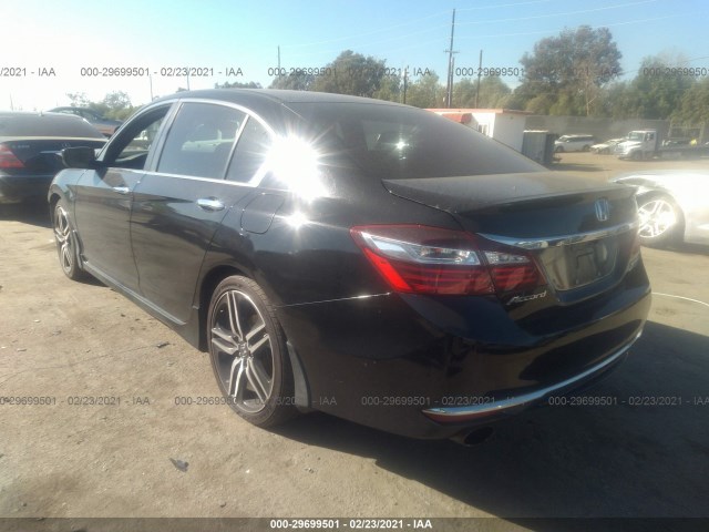 Photo 2 VIN: 1HGCR2F1XHA015921 - HONDA ACCORD SEDAN 